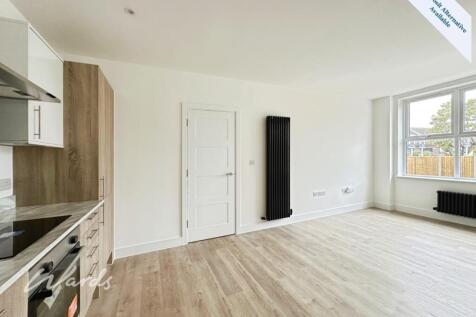 Living/Kitchen Area 