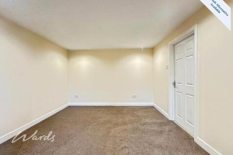 Living/Bedroom Area 