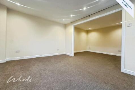 Living/Bedroom Area 