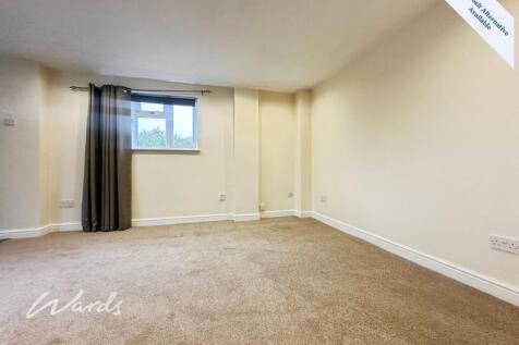 Living/Bedroom Area 