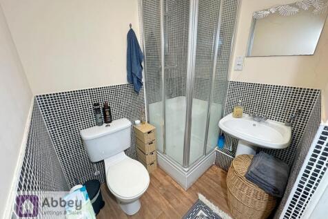 Ensuite Shower Room
