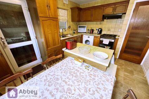 Breakfast/Kitchen