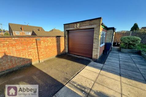 Driveway &amp; Garage