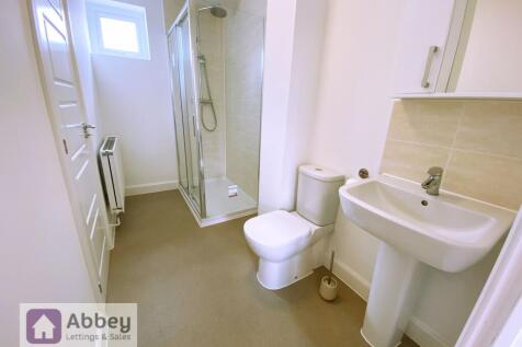 Bedroom 1 Ensuite