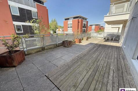 Large Balcony