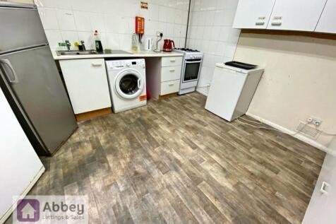 Communal Kitchen