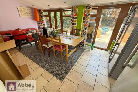 Communal Kitchen Area