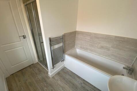 Bedroom 1 Ensuite