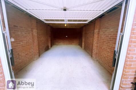Single Garage