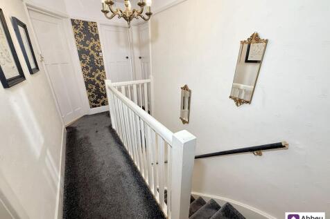 Stairs &amp; 1st Floor Landing