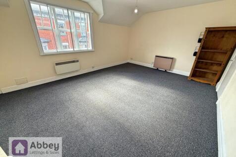 Lounge/Bedroom