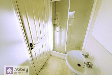 Ensuite Shower Room