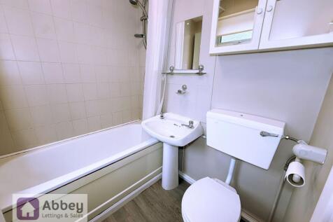 Ground Floor Bathroom