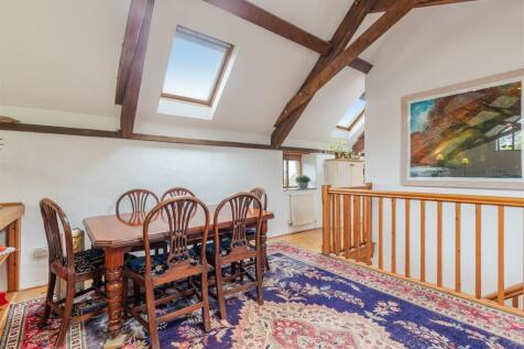 A22 - Carew Barn - 230414.jpg