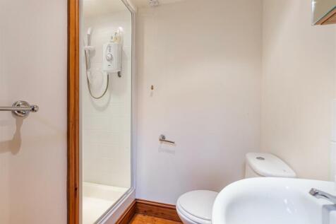 A25 - Carew Barn - 230414.jpg
