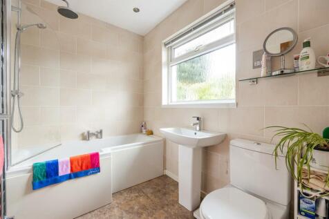 A24 - 31 Churchfields Dartmouth - 240430.jpg