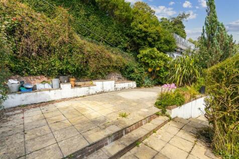 A05 - 23 Fairview Road Dartmouth, Top Flat - 24082
