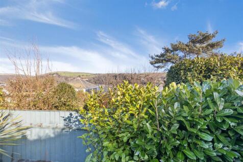 A05 - 37 Crowthers Hill Dartmouth - 250130.jpg