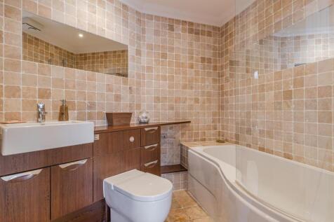 A15 - Lower Deck Warfleet Dartmouth - 250507.jpg