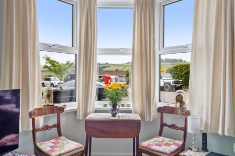 A12 - Ground Floor Flat 23 Church Road Dartmouth -