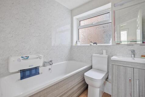 A05 - Ground Floor Flat 23 Church Road Dartmouth -