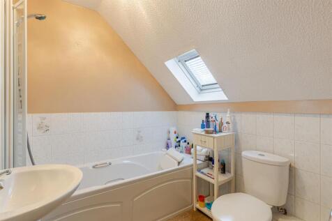 A21 - 14 Crestway, Strete - 250812.jpg