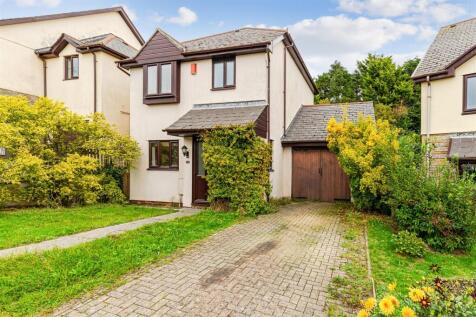 A04 - 64 Seymour Drive Dartmouth - 251010.jpg