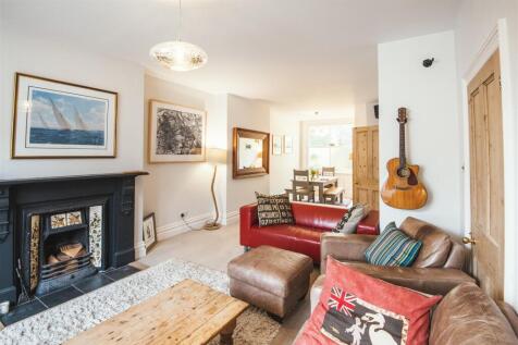 109_Victoria_Rd_Claire_Gillo_Photography-4503.jpg