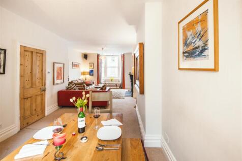 109_Victoria_Rd_Claire_Gillo_Photography-4475.jpg