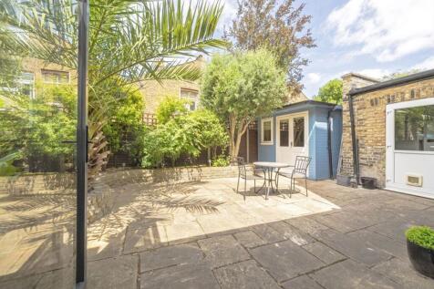 Property Image 4