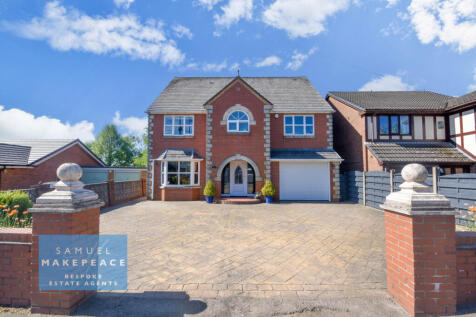 Four Bedroom Detached House with Field Views &amp; Dr