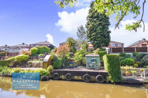 Three Bedroom Semi Detached with Direct Access to