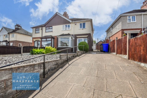 Three Bedroom Semi Detached Property with Large S