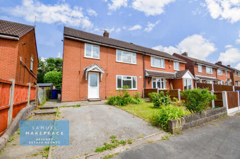 Three Bedroom Semi Detached for Sale - Fully Reno