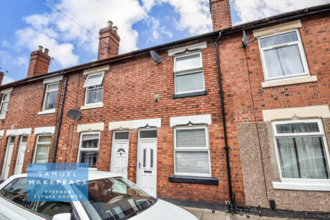 Fully Renovated Two Bedroom Terraced with Patio G