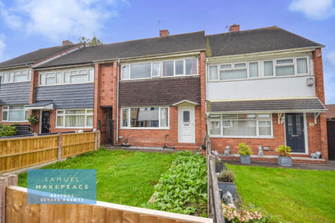 Stylish Three-Bedroom Townhouse ¿ Ready to Move