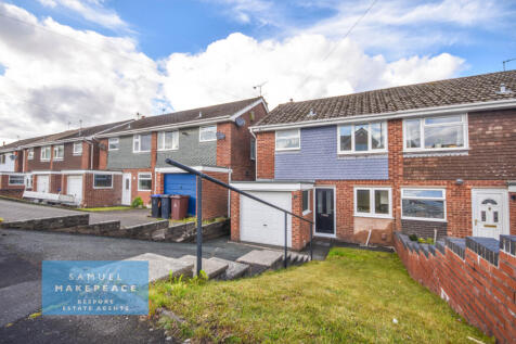 Fully Refurbished Three Bedroom Semi Detached Pro