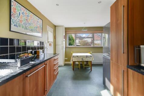 Kitchen diner 