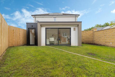 Garden room / office