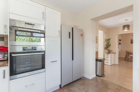 Kitchen / Hall