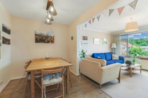 Dining Room / Living Room