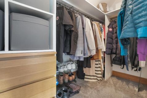 Walk in Wardrobe