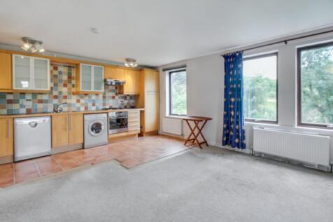 Kitchen/ Living Room