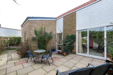 Side Courtyard