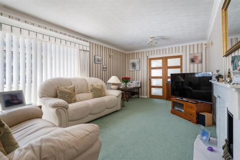 Front Lounge