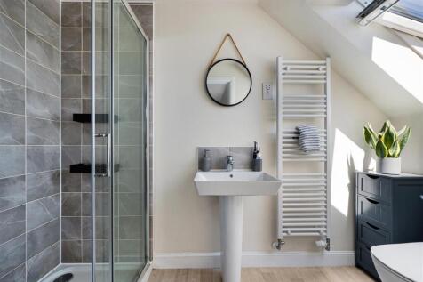 Ensuite Shower Room
