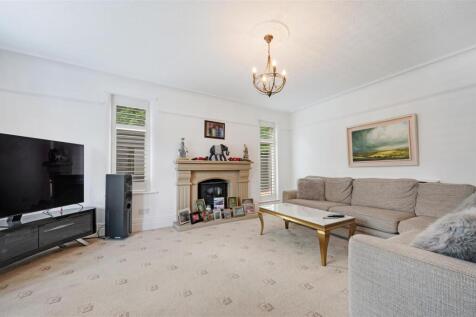 Front Lounge