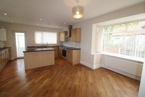 Open Plan kitchen-diner family room
