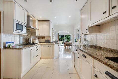Kitchen-Breakfast Room