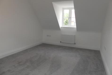BED2.JPG
